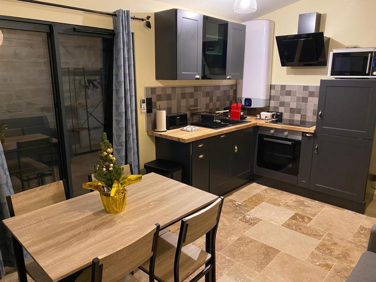 Vezenobres Appartement De Charme Avec Jaccusi מראה חיצוני תמונה